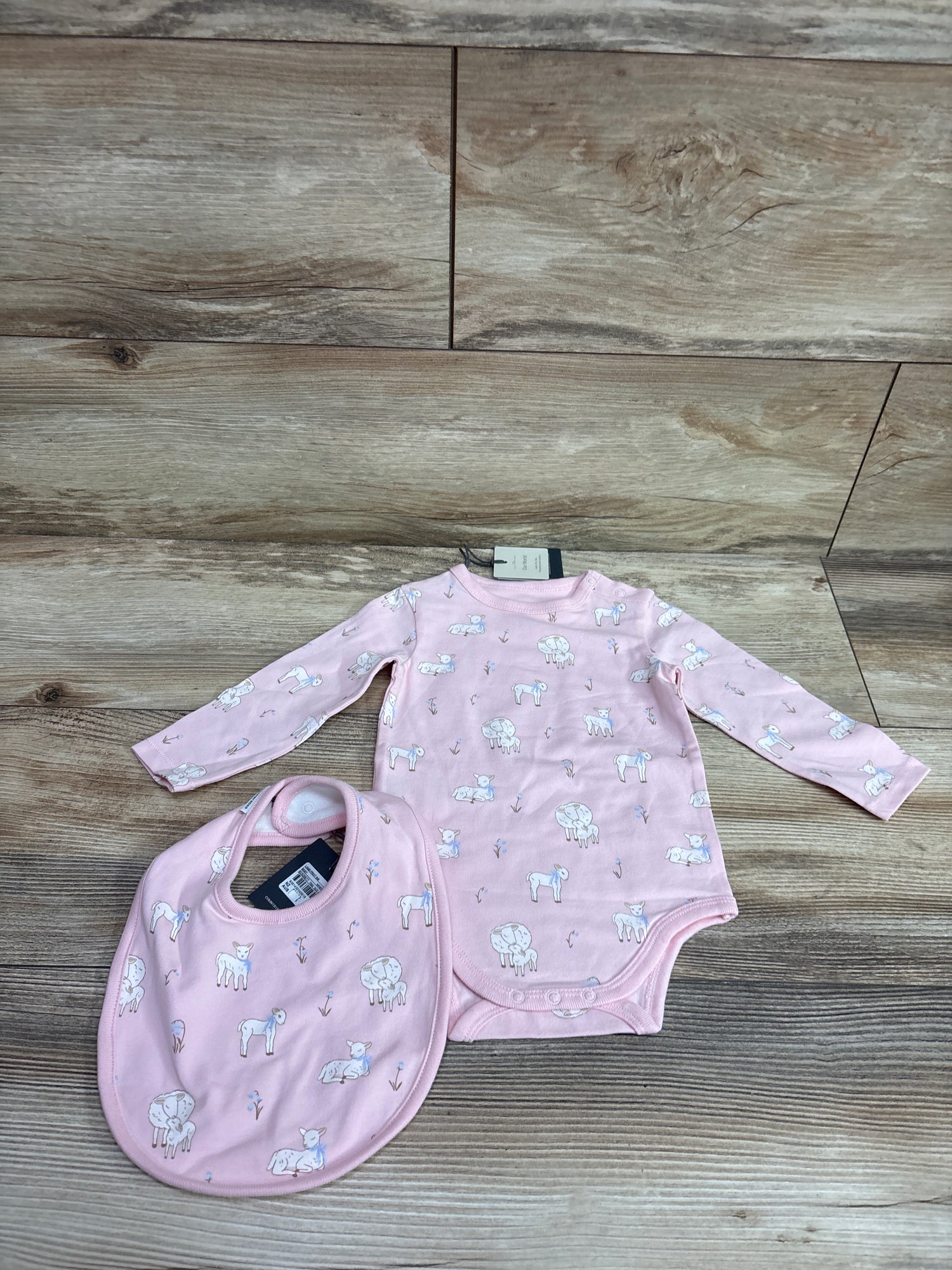 NEW Country Road Organic 2pc Lamb Print Long Sleeve Bodysuit & Bib Set Pink sz 3-6m