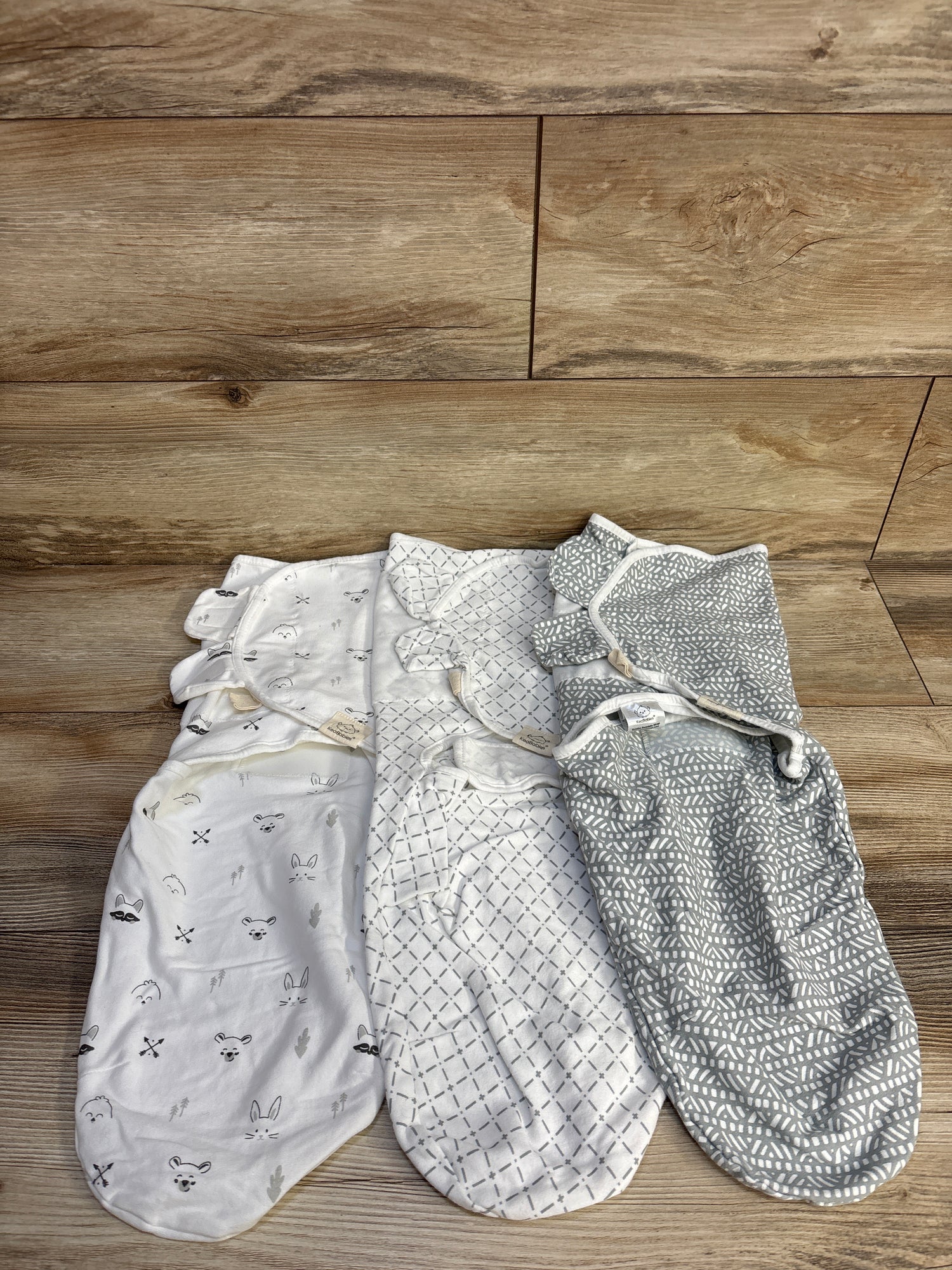 KeaBabies 3pk Soothe Swaddle Wraps White sz 0-3m