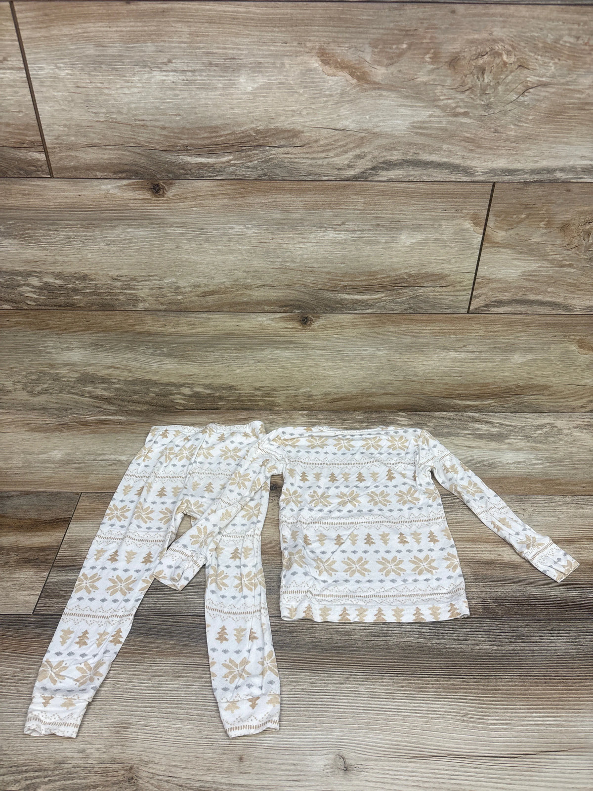 Just One You PurelySoft 2pc Holiday Pajama Set White sz 18m