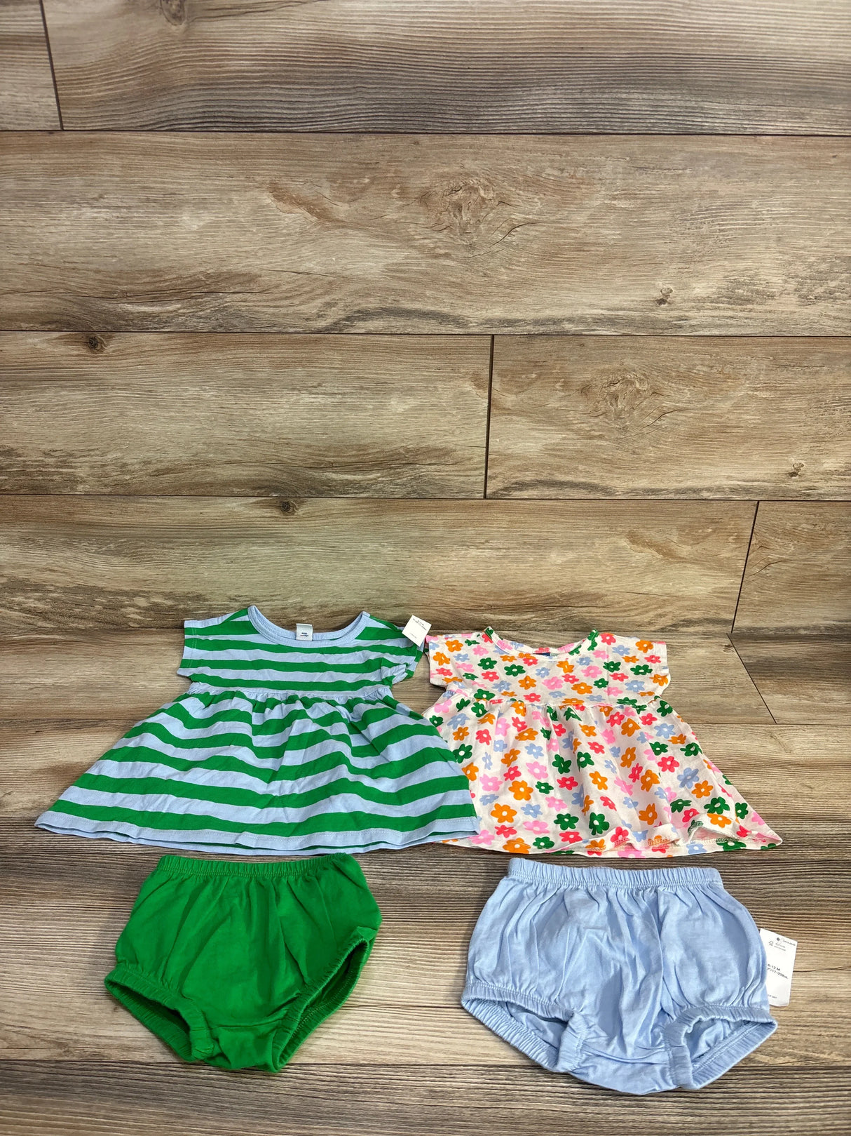 NEW Old Navy 4pc Dress set Multi Floral sz 6-12m