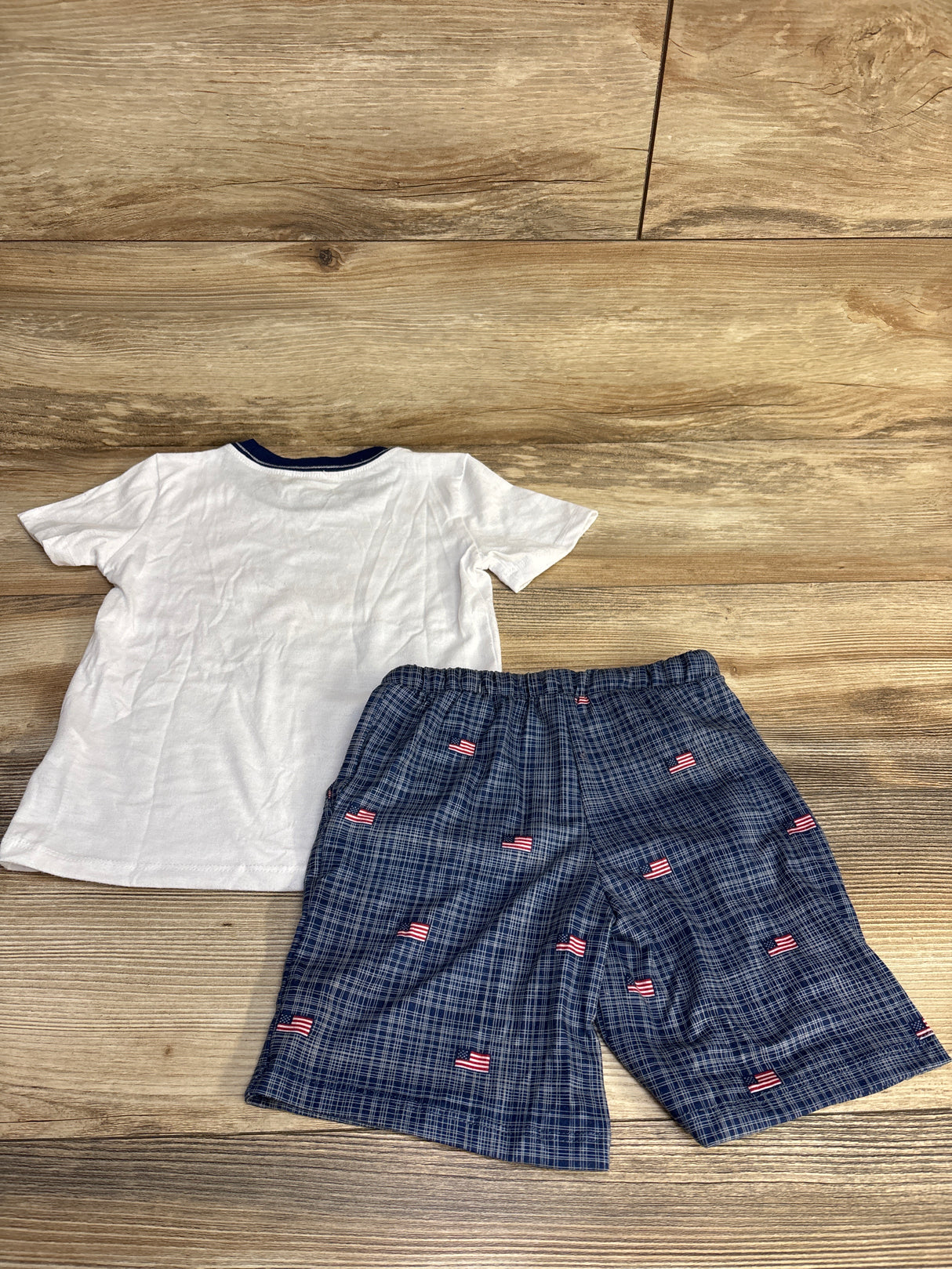 Stars & Stripes 2pc USA Shirt & Shorts White sz 3T