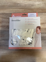 Ergobaby The Swaddler Sheep Print Ivory sz 0-3m