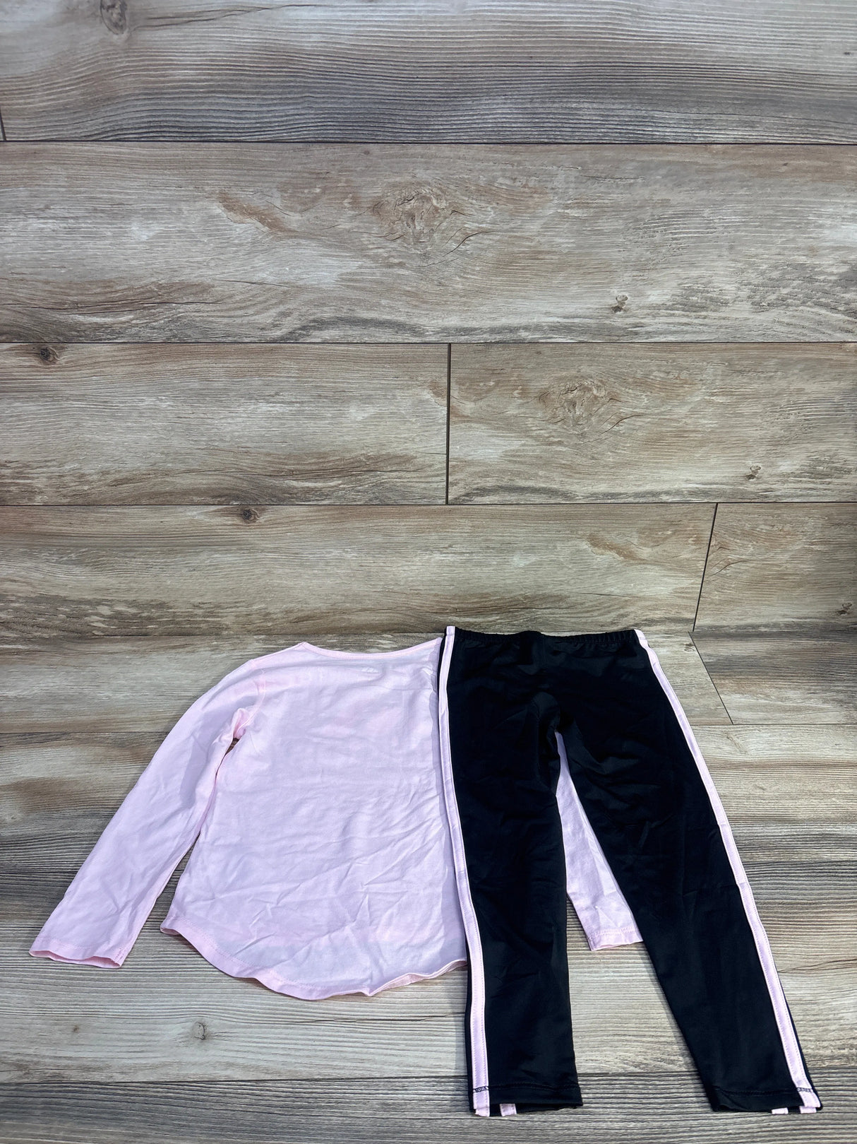 Adidas 2pc Shirt & Leggings Pink sz 5T - Me n Mommy To Be