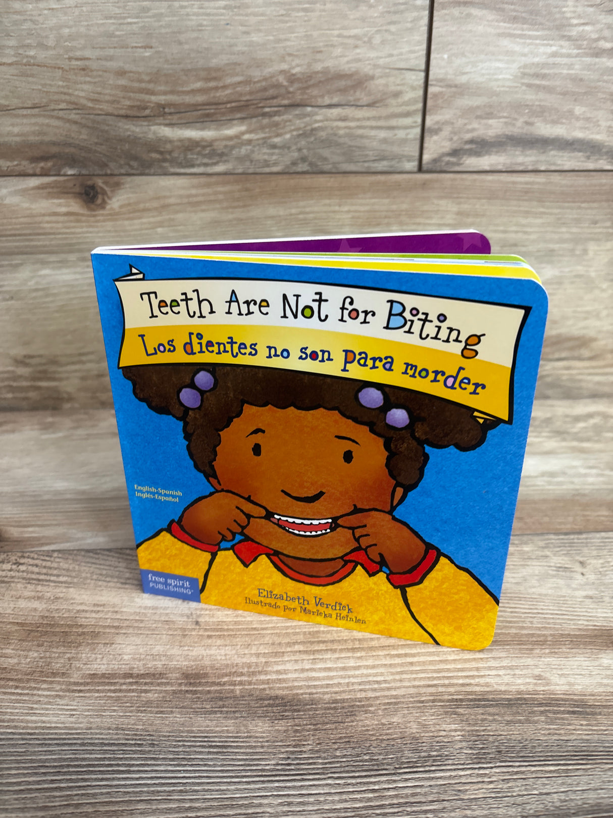 Teeth Are Not for Biting / Los Dientes No Son Para Morder Board Book