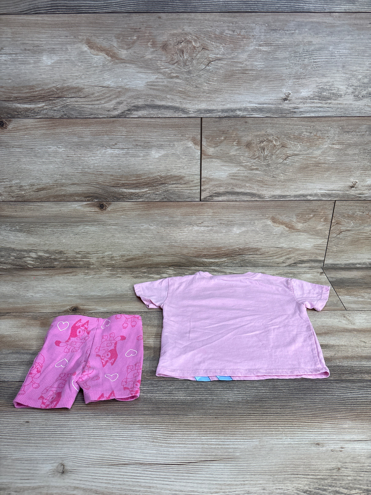 Bluey 2pc Shirt & Shorts Set Pink sz 18m