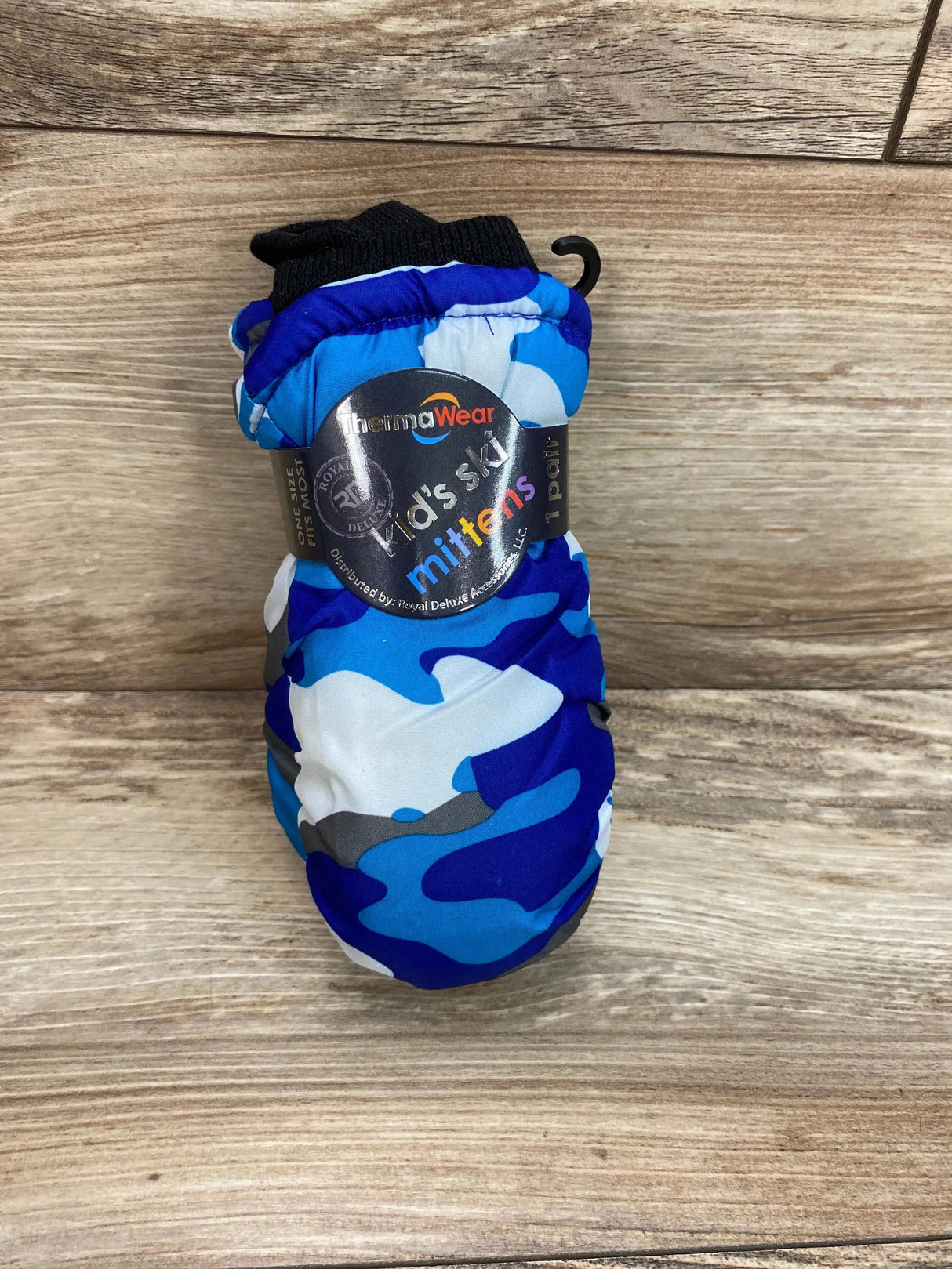 NEW ThermaWear Kid's Blue Ski Camo Mittens