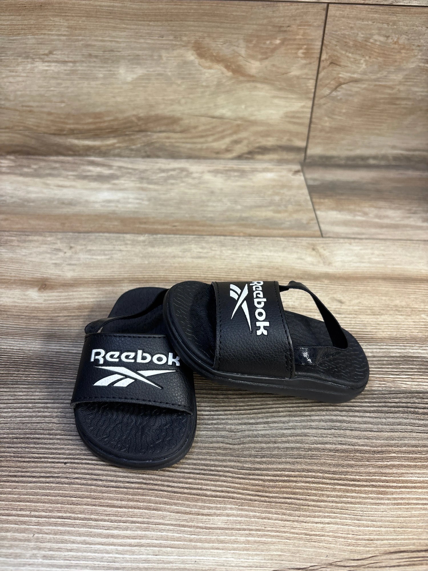 Reebok Slide Sandals Black sz 5c