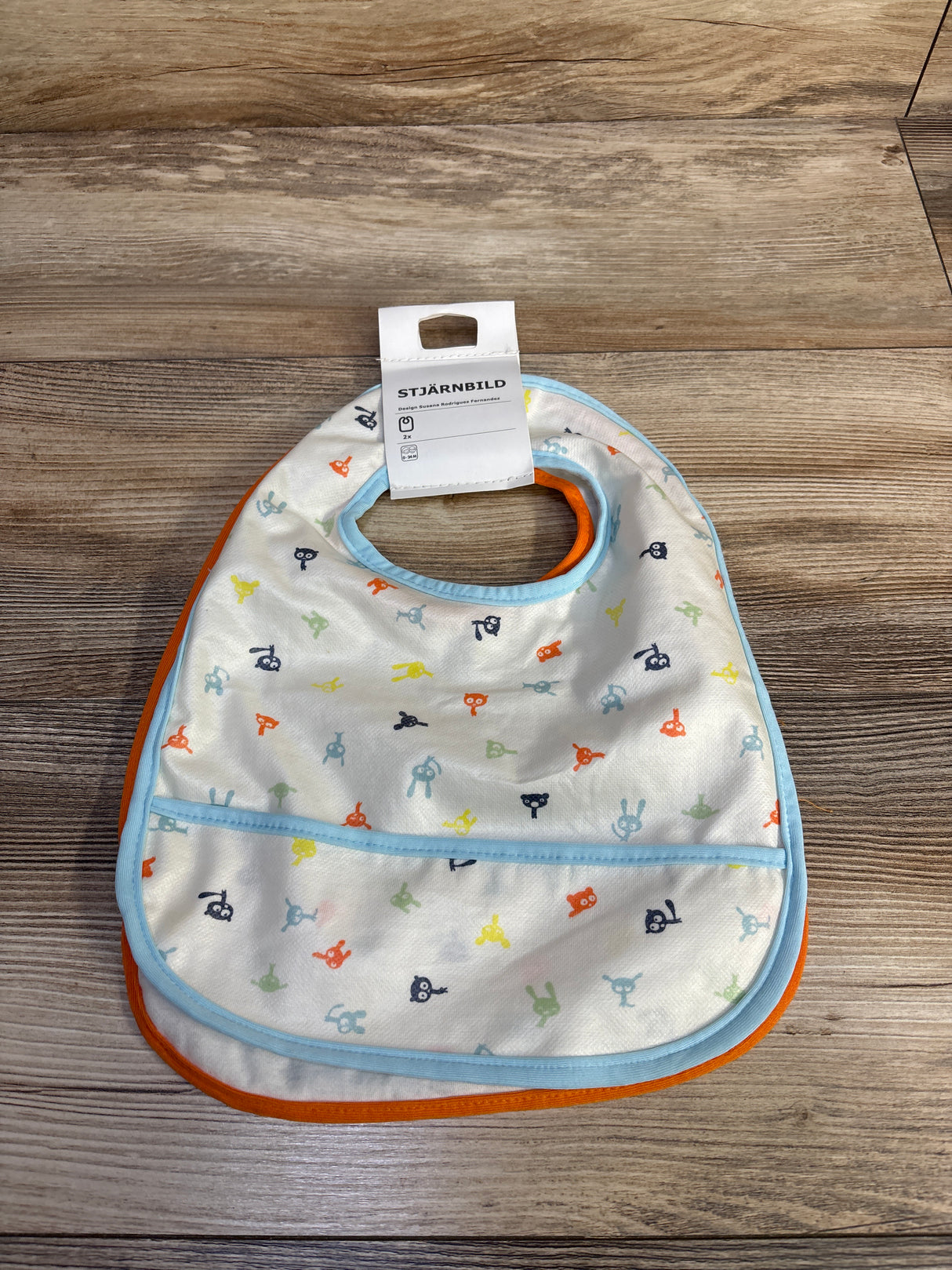 NEW IKEA Stjarnbild 2pk Baby Bibs with Crumb Catcher sz 0-24m