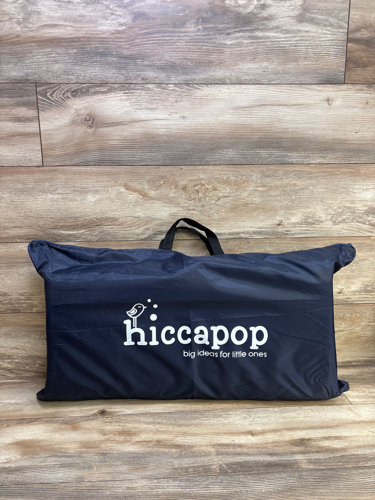 Hiccapop PlayPad 1'' Thick Playard Mattress Pad, White with a Carry Bag