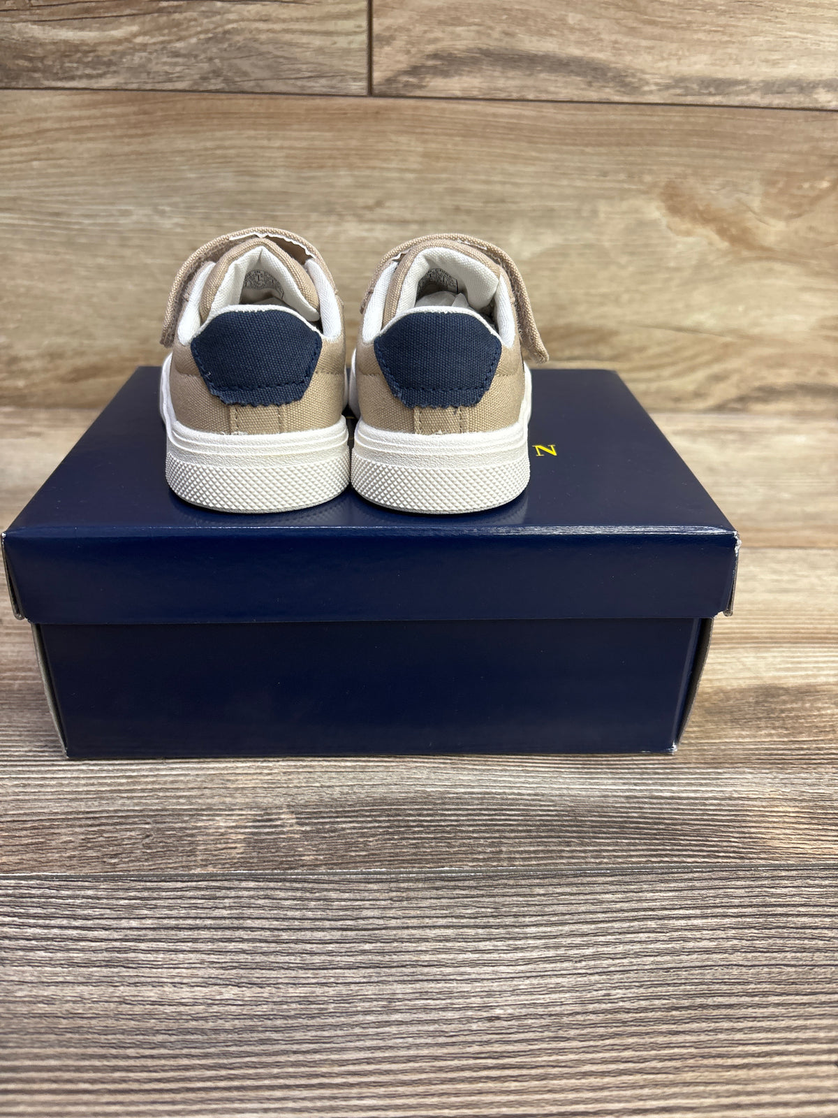 NEW Polo Ralph Lauren Frazier Casual PS Sneakers Beige sz 4c