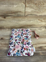 Itzy Ritzy Travel Happens Reusable Sealed Wet Bag in Blush Floral