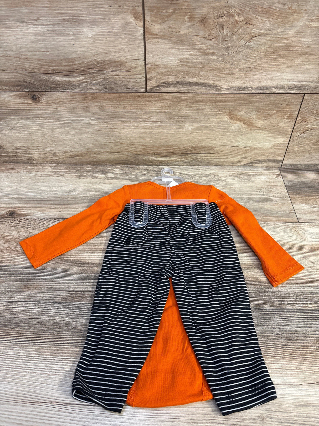 NEW Just One You 2pc Hanging With Family Bodysuit & Pants Set Orange sz 9m - Me n Mommy To Be