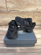 NEW New Balance 9060 Sneakers in Black sz 7.5c