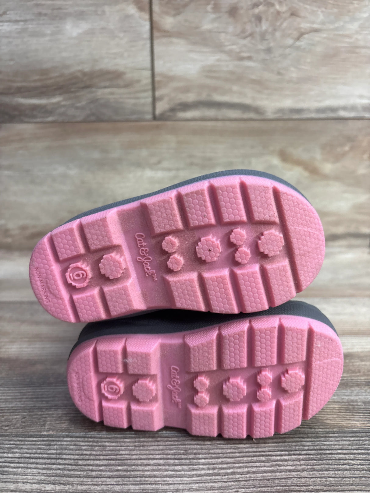 NEW Cat & Jack Lenny Winter Snow Boots Grey sz 6c