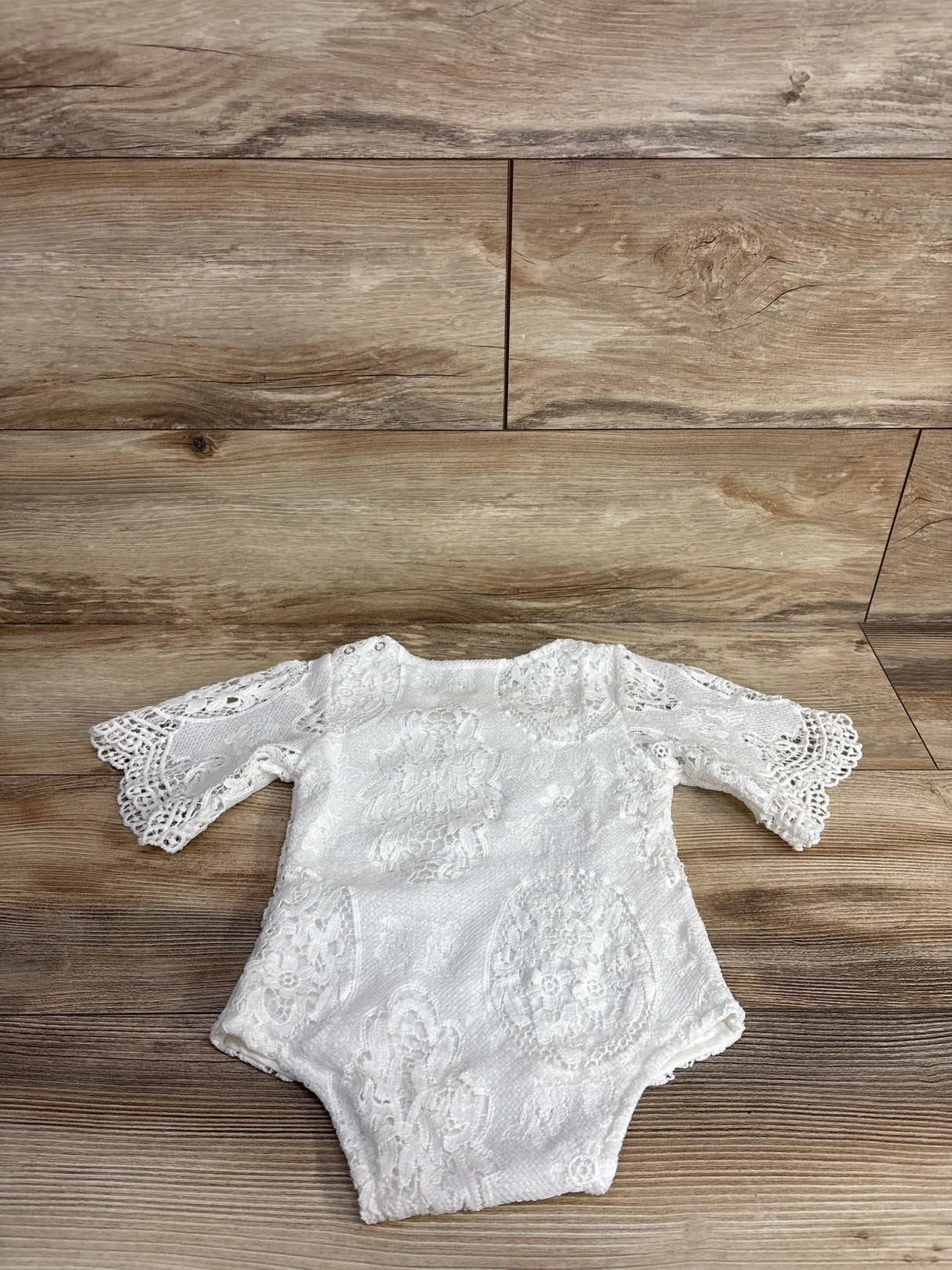 Laced Overlay Bodysuit White sz 2T