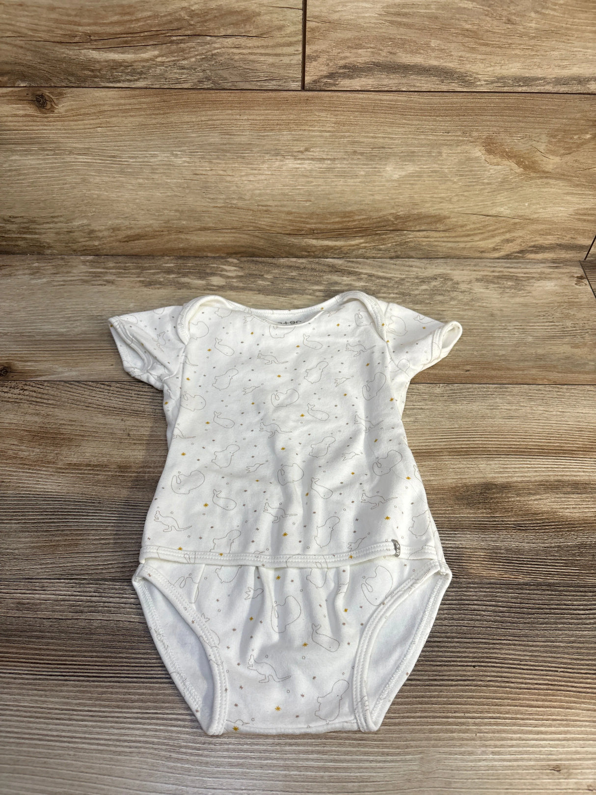 Oeteo Easy-To-War Onesie Bodysuit White sz 6-12m