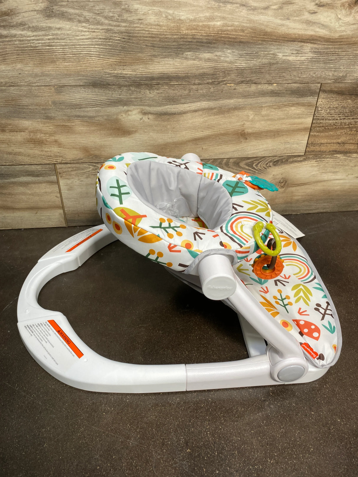NEW Fisher Price Sit-Me-Up Floor Seat in Rainbow Showers