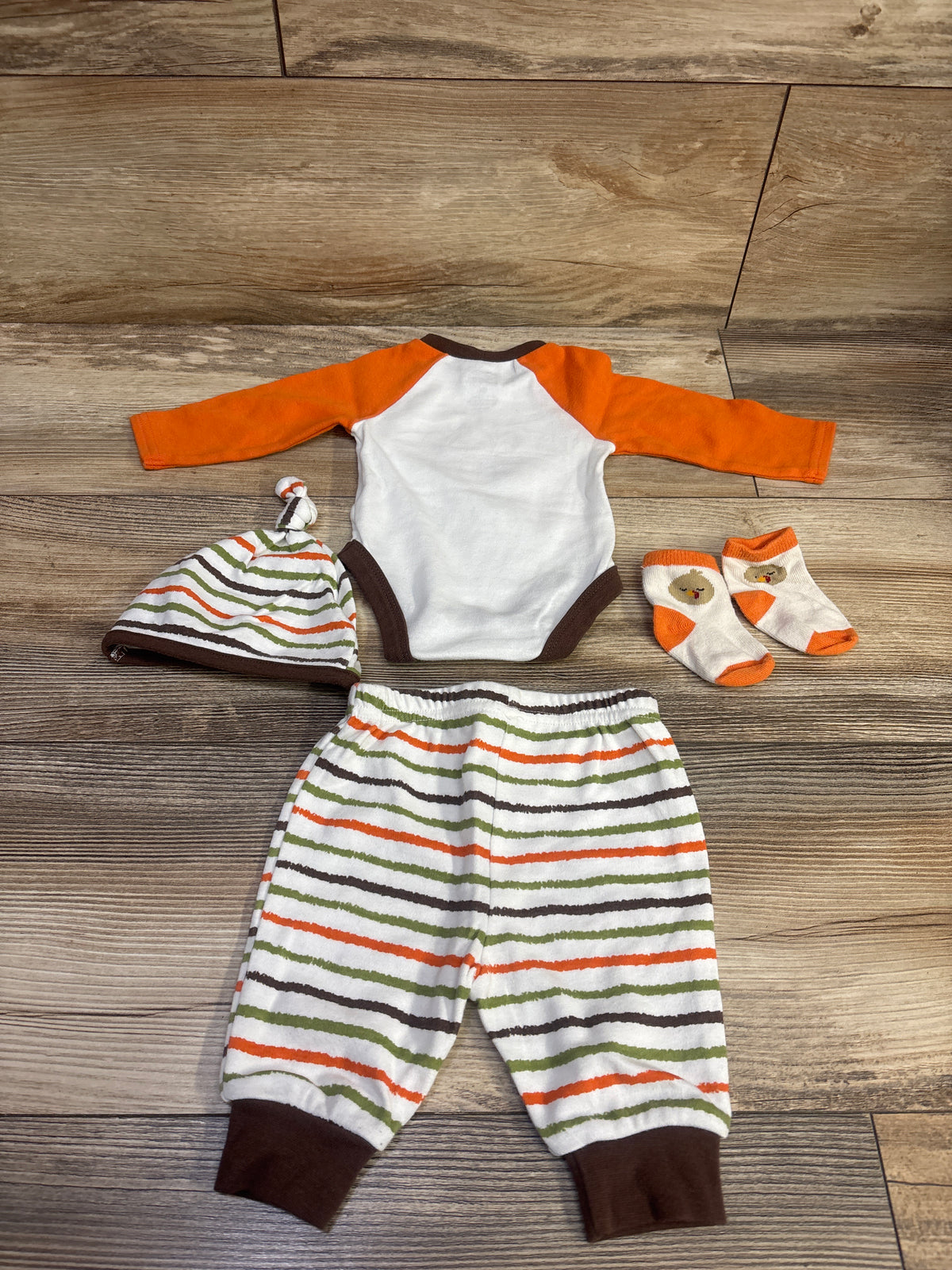 Baby Essentials 4pc Totally Stuffed Thanksgiving Set White sz 3m