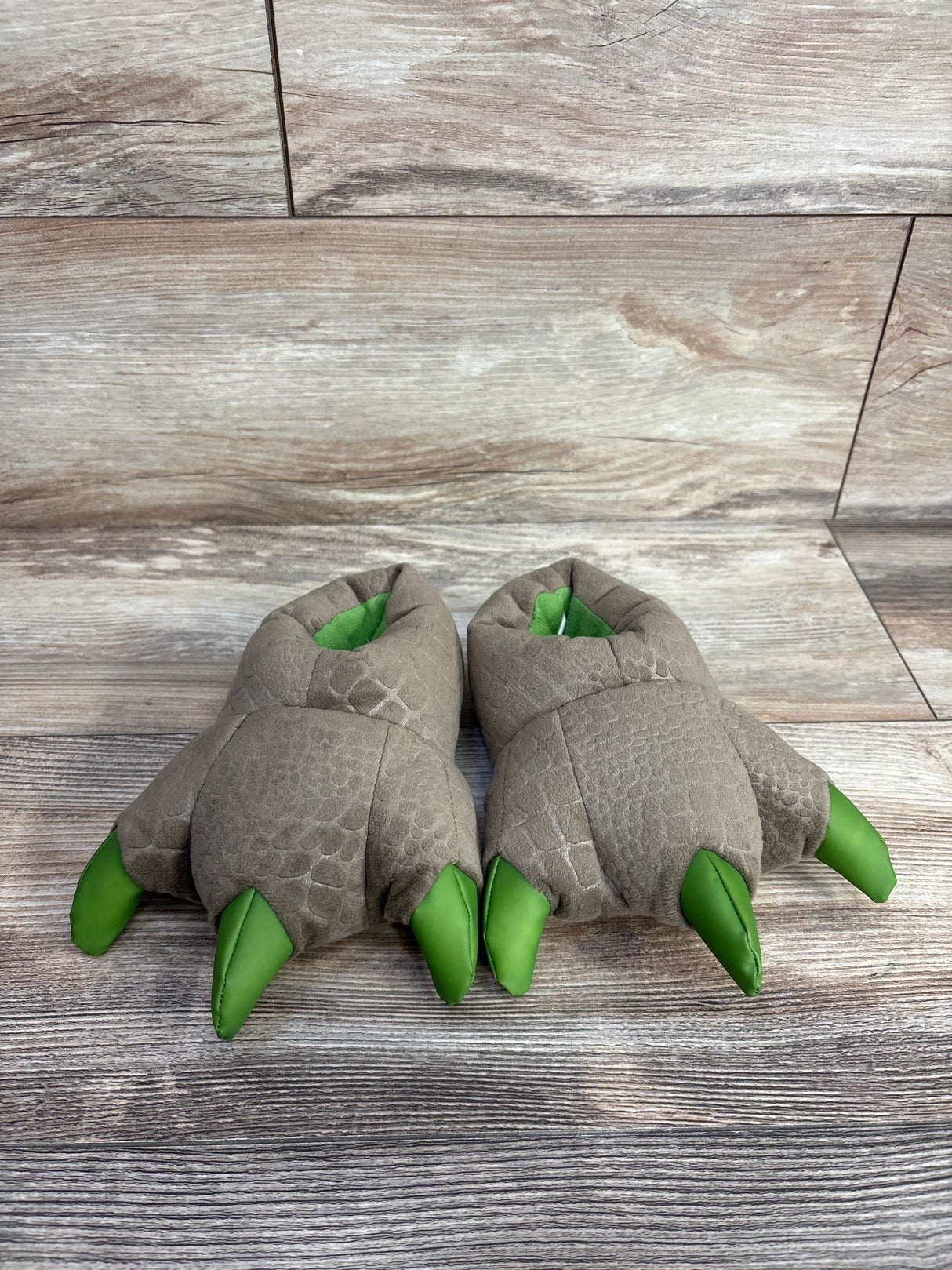 Jurassic World Dinosaur 3D Claw Feet Plush Slippers Brown sz 7/8c