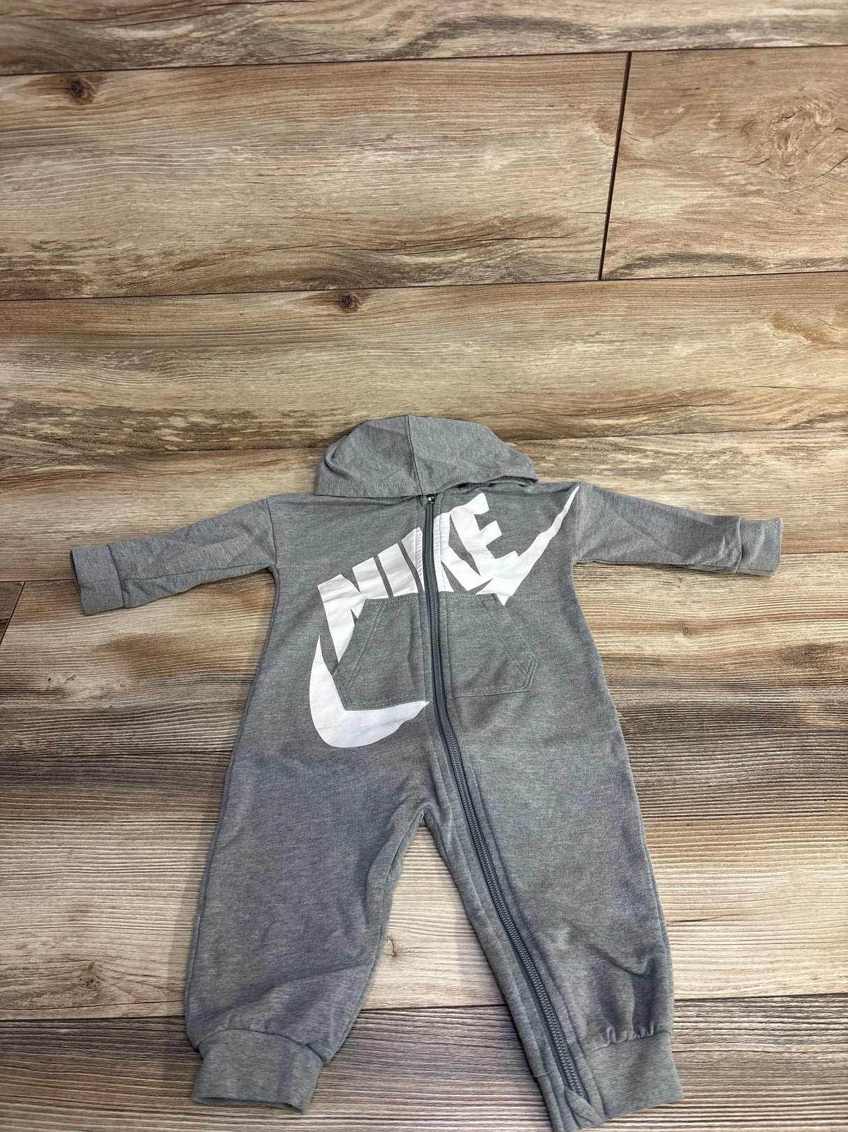 Nike Play All Day Coverall Grey sz 12m