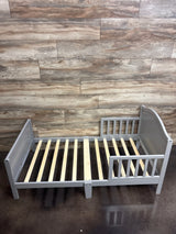 Delta Children Bennett Toddler Bed in Gray
