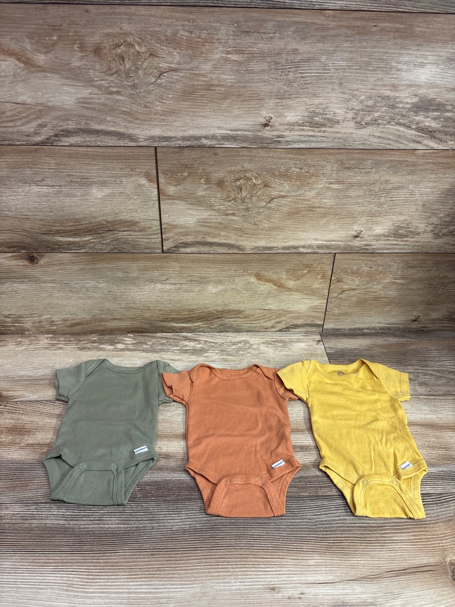 Gerber 3pk Bodysuits Yellow sz Newborn
