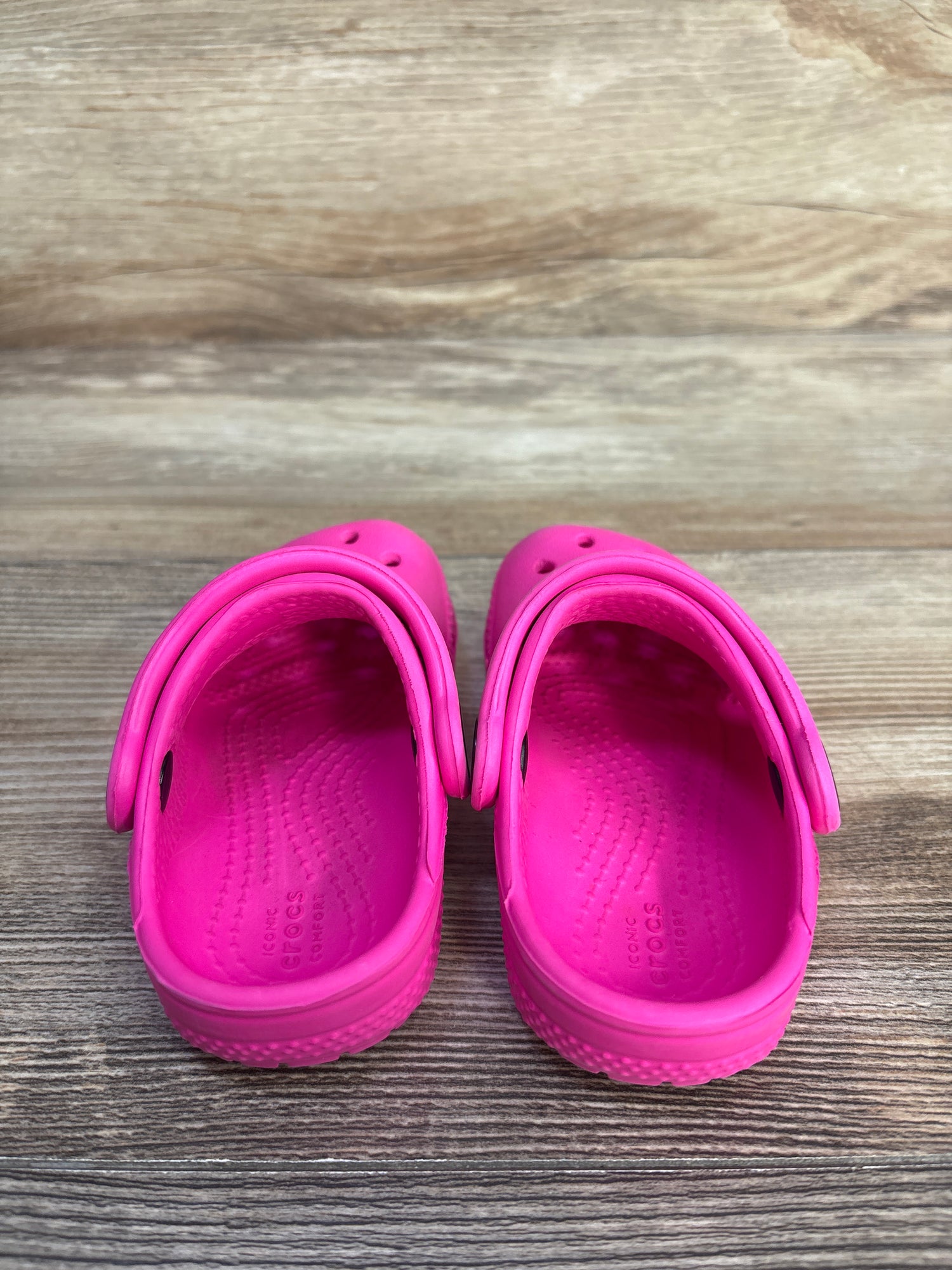 Crocs Classic Clogs Hot Pink sz 5c