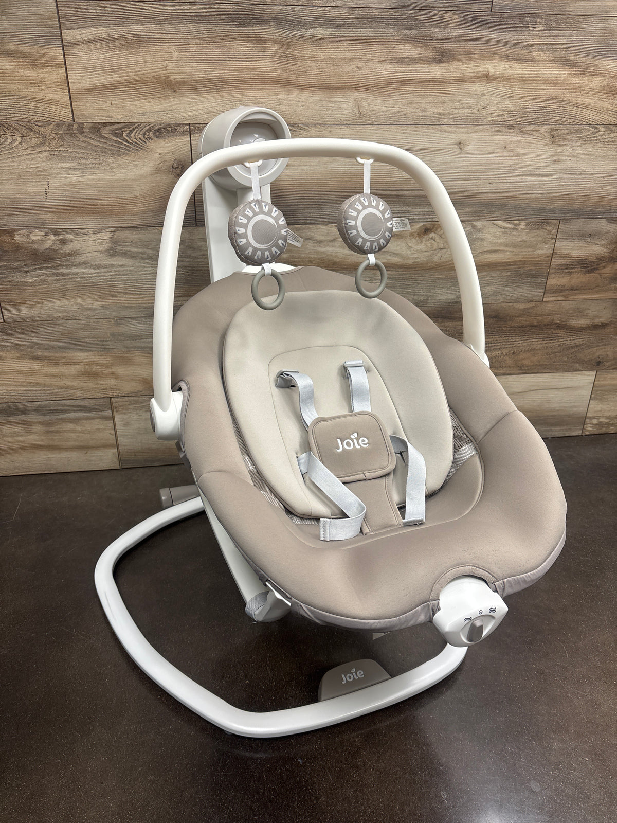 Joie Miso 2-in-1 Swing & Rocker in Walnut