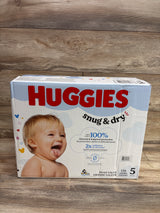 NEW Huggies Snug & Dry Diapers Size 5 136ct.