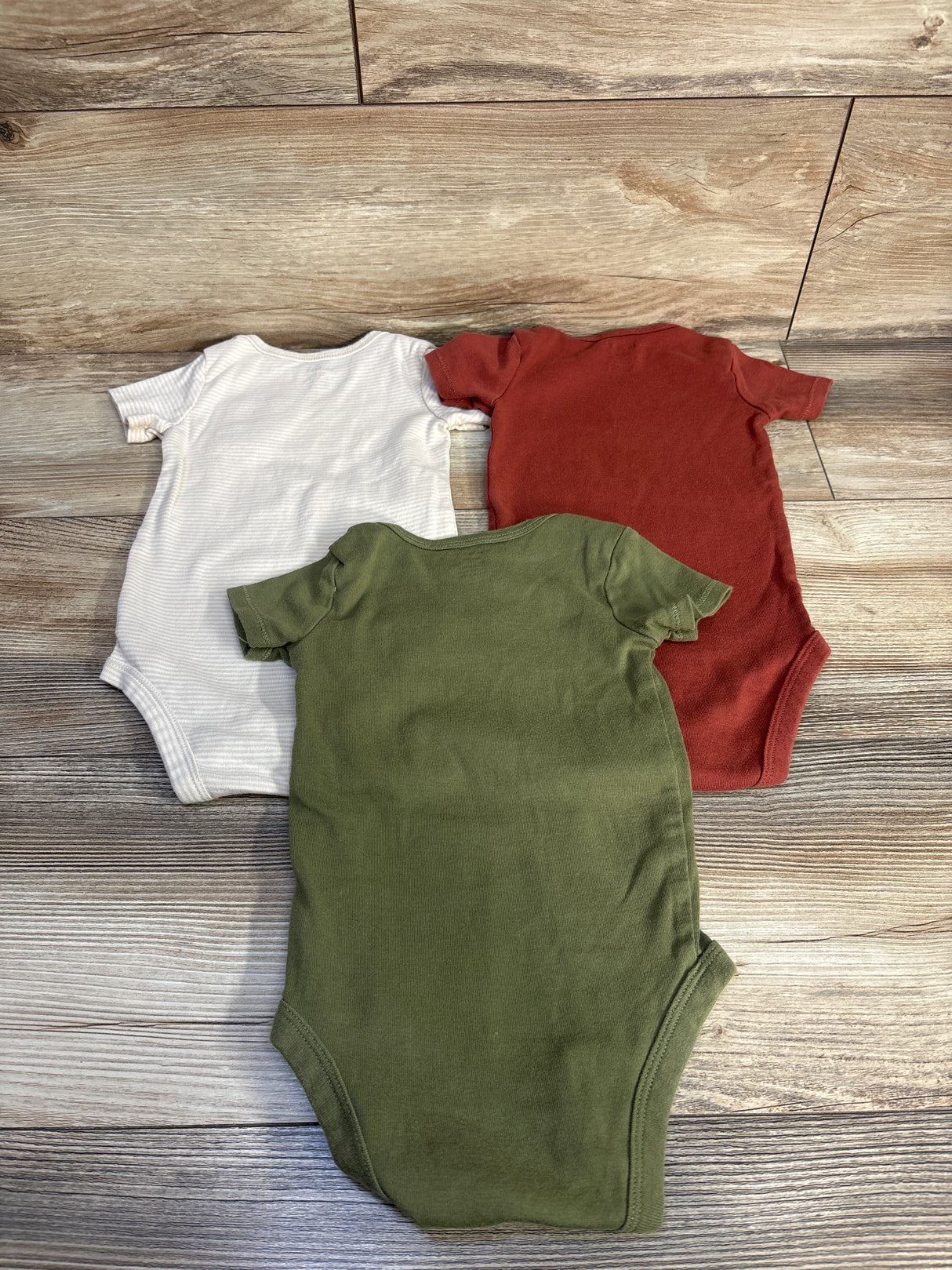 Carter's 3pk Bodysuits Yellow sz 12m