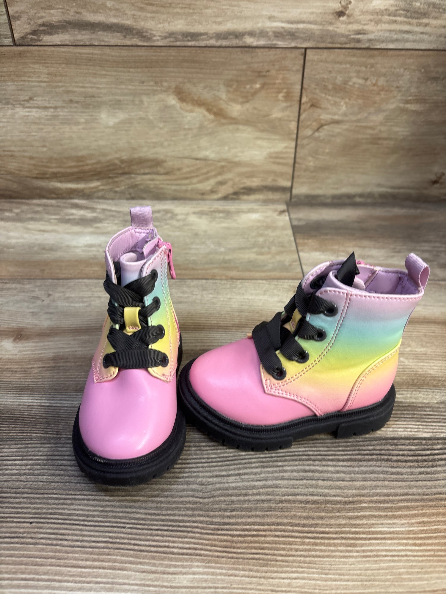 Cat & Jack Amaya Combat Boots Rainbow Pink sz 5c