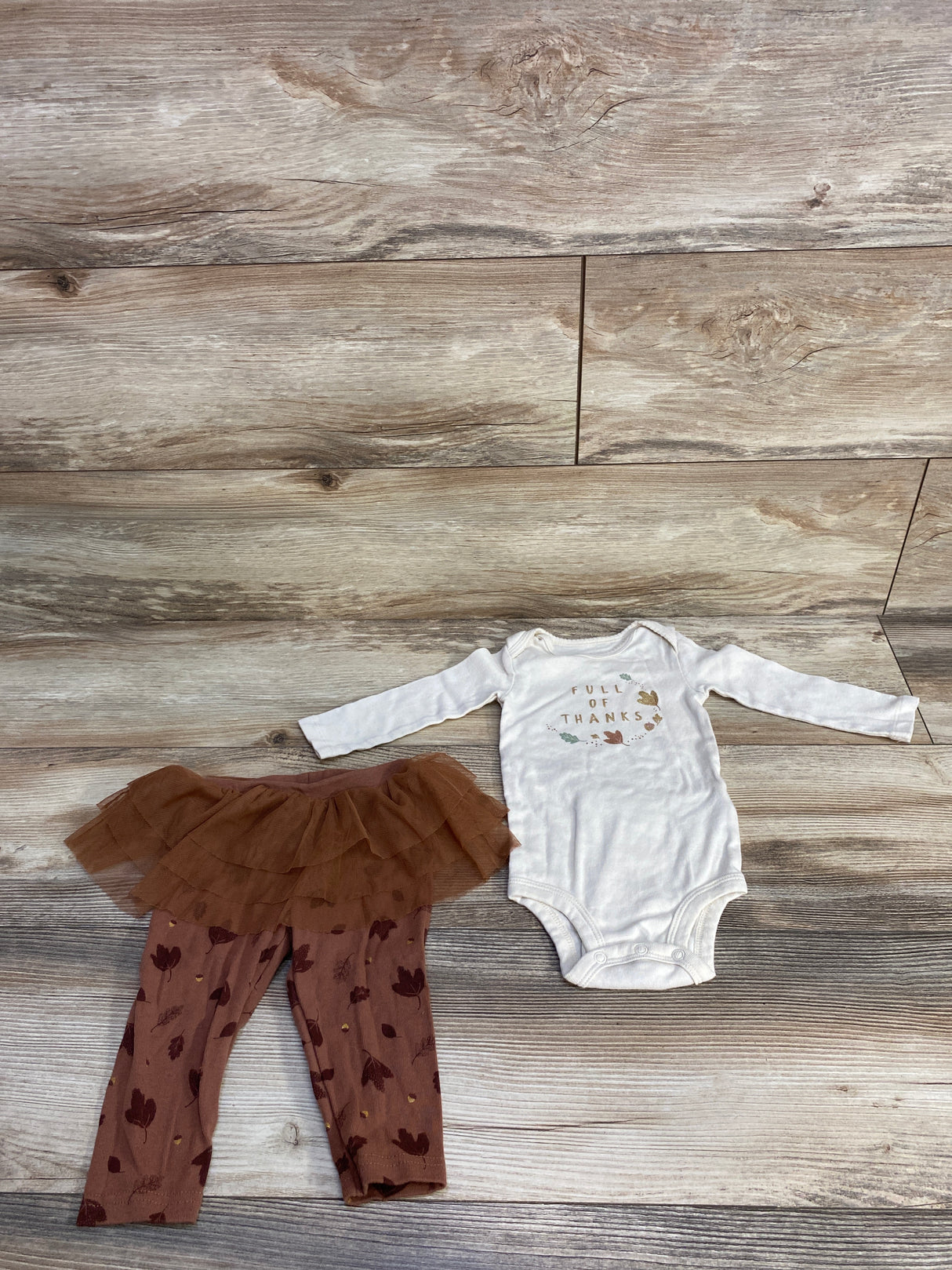 Just One You 2pc Full Of Thanks Bodysuit & Skeggings Set Cream sz 9m