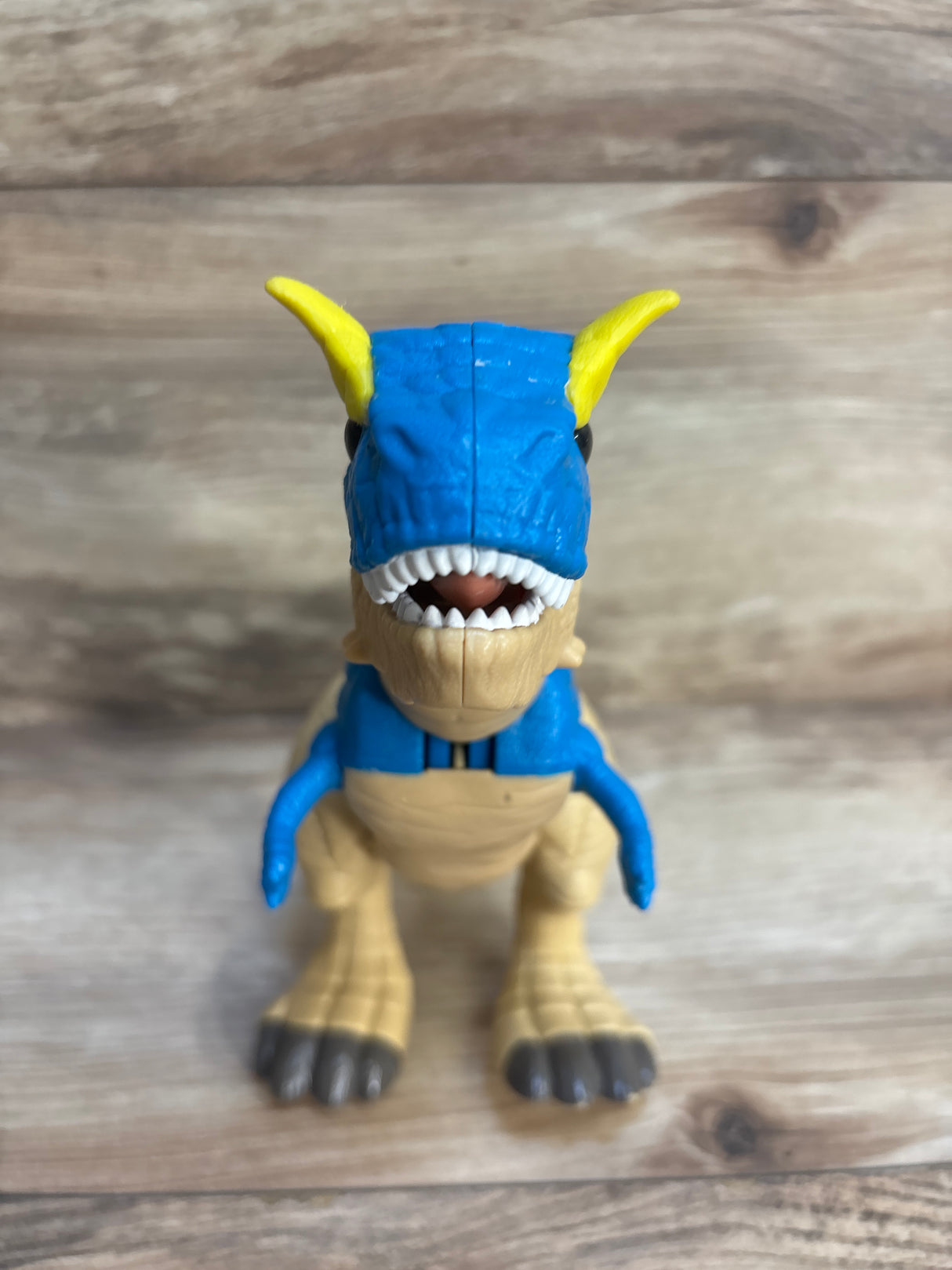 Fisher Price Imaginext Jurassic World Carnotaurus Dinosaur