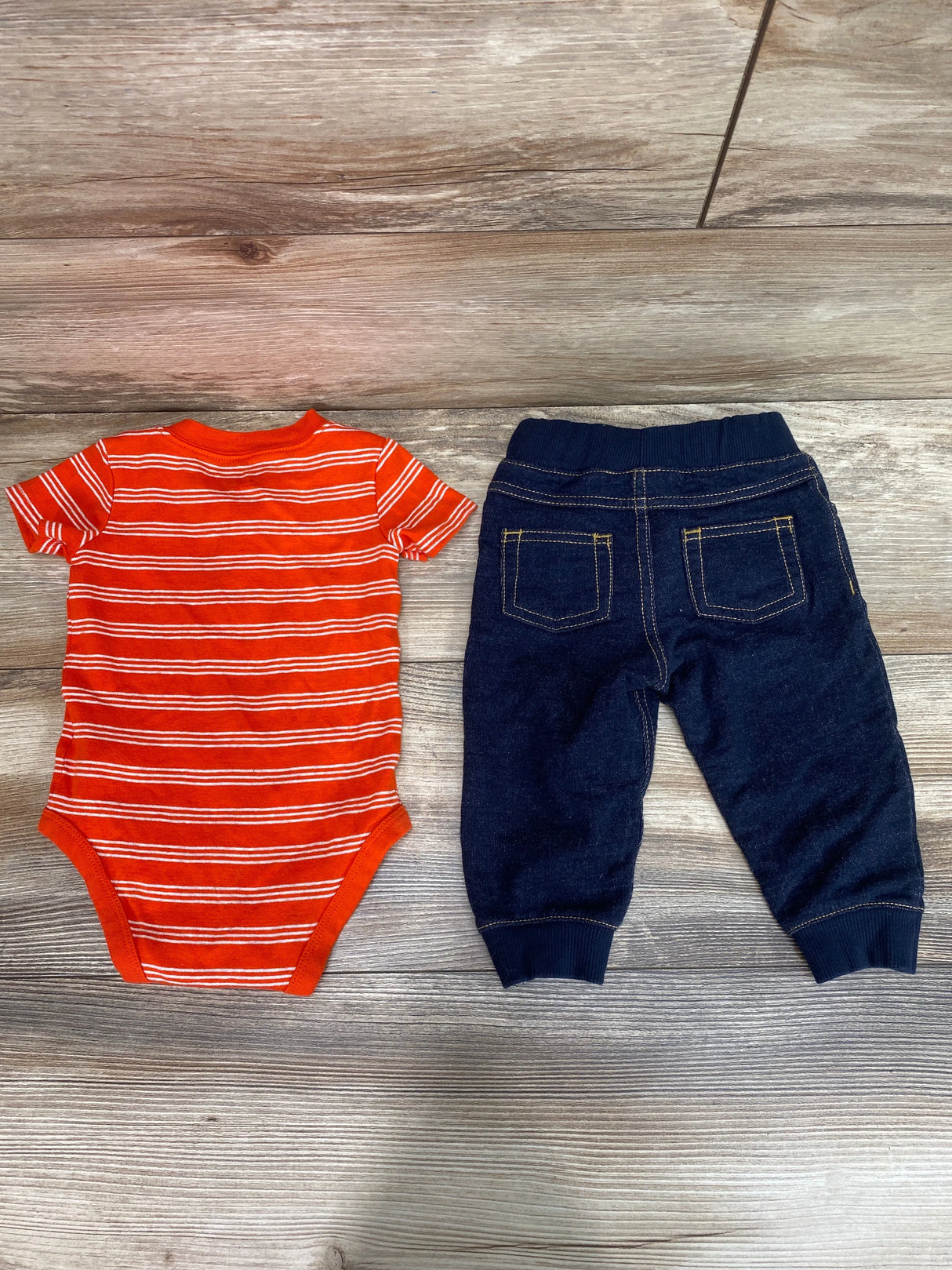 Carter's 2pc Henley Striped Bodysuit & Pants Orange sz 9m