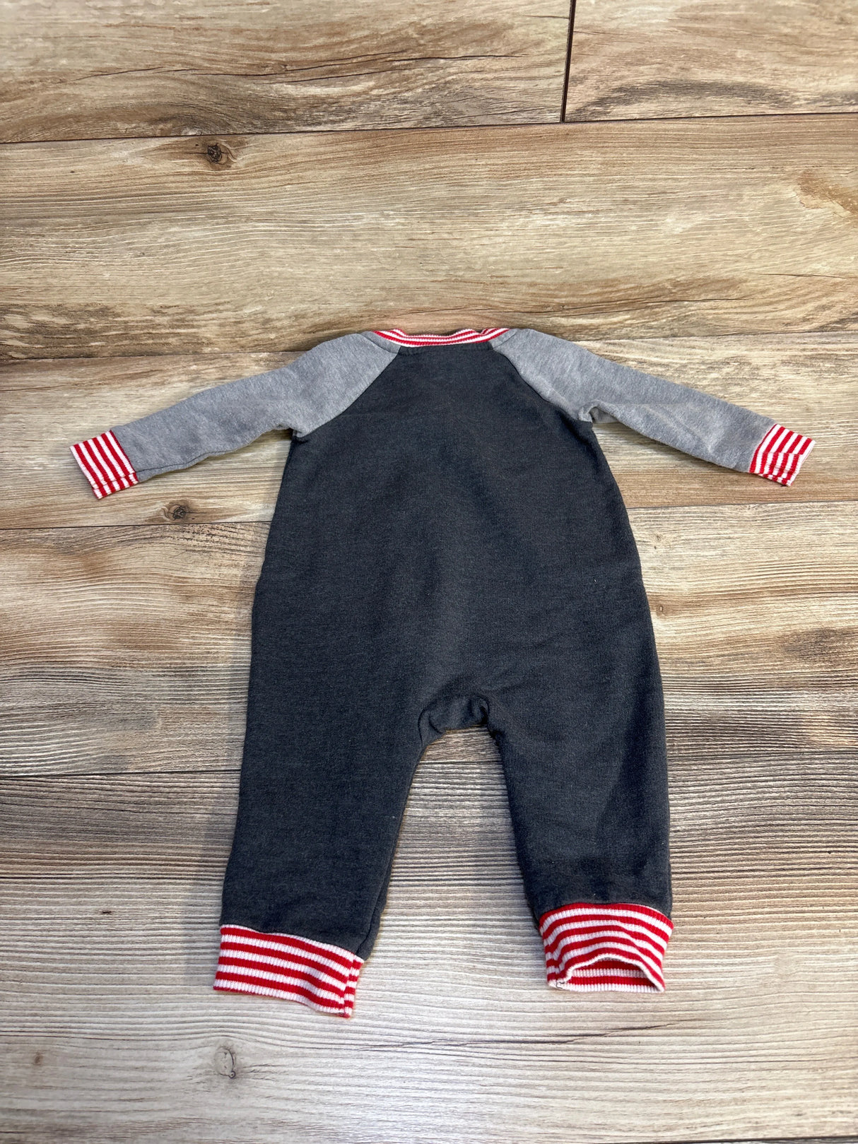 Cat & Jack Textured Heart Coverall Grey sz 3-6m