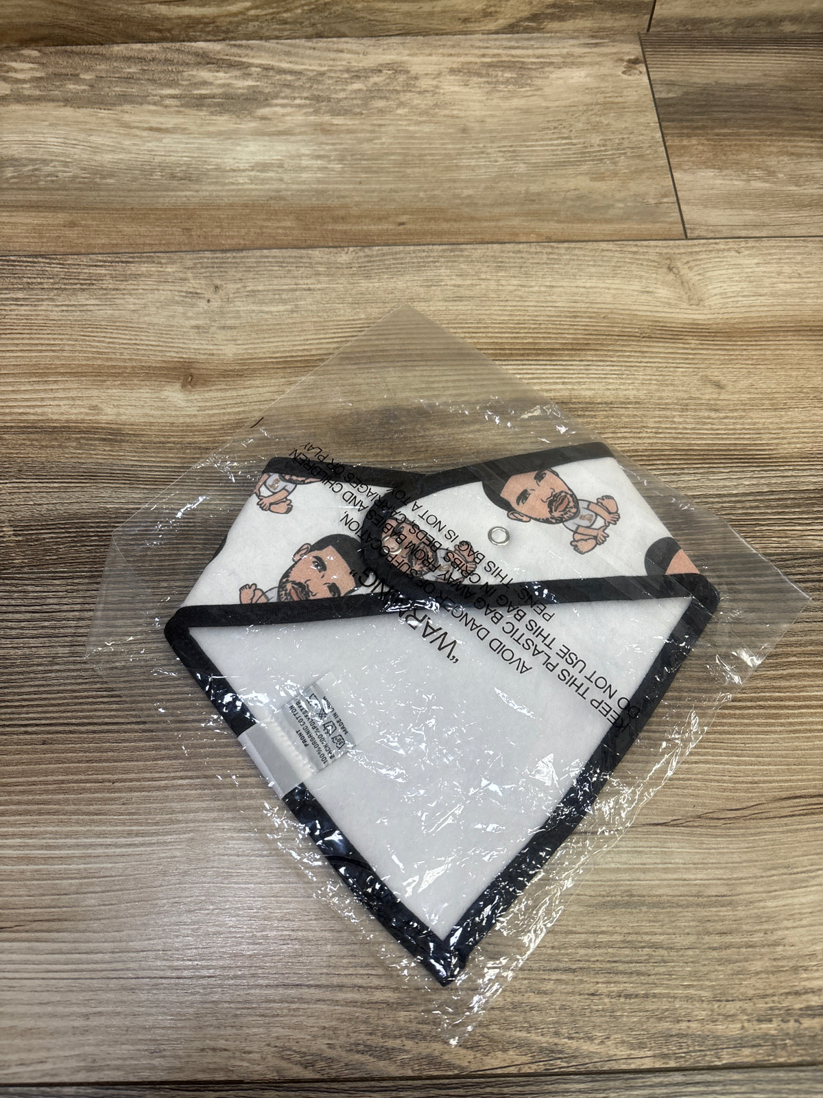 NEW Mommy & Cai Company Drake Bandana Bib White