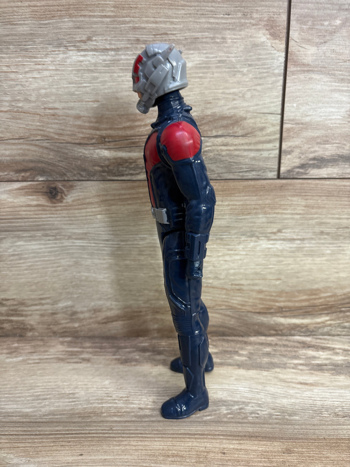 Marvel Avengers Ant-Man Action Figure