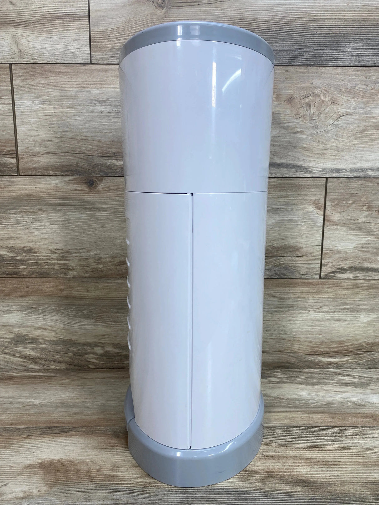 Dekor White Classic Hands-Free Diaper Pail