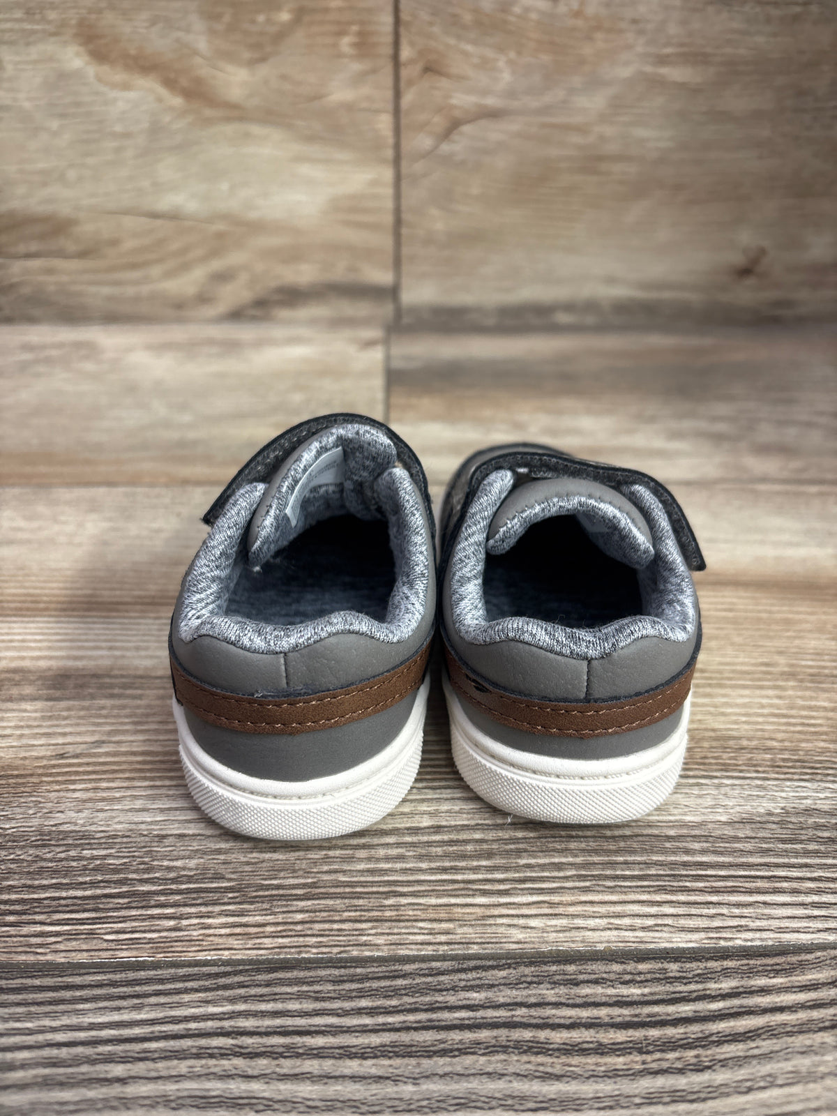 Just One You First Walker Sneakers Grey sz 4c