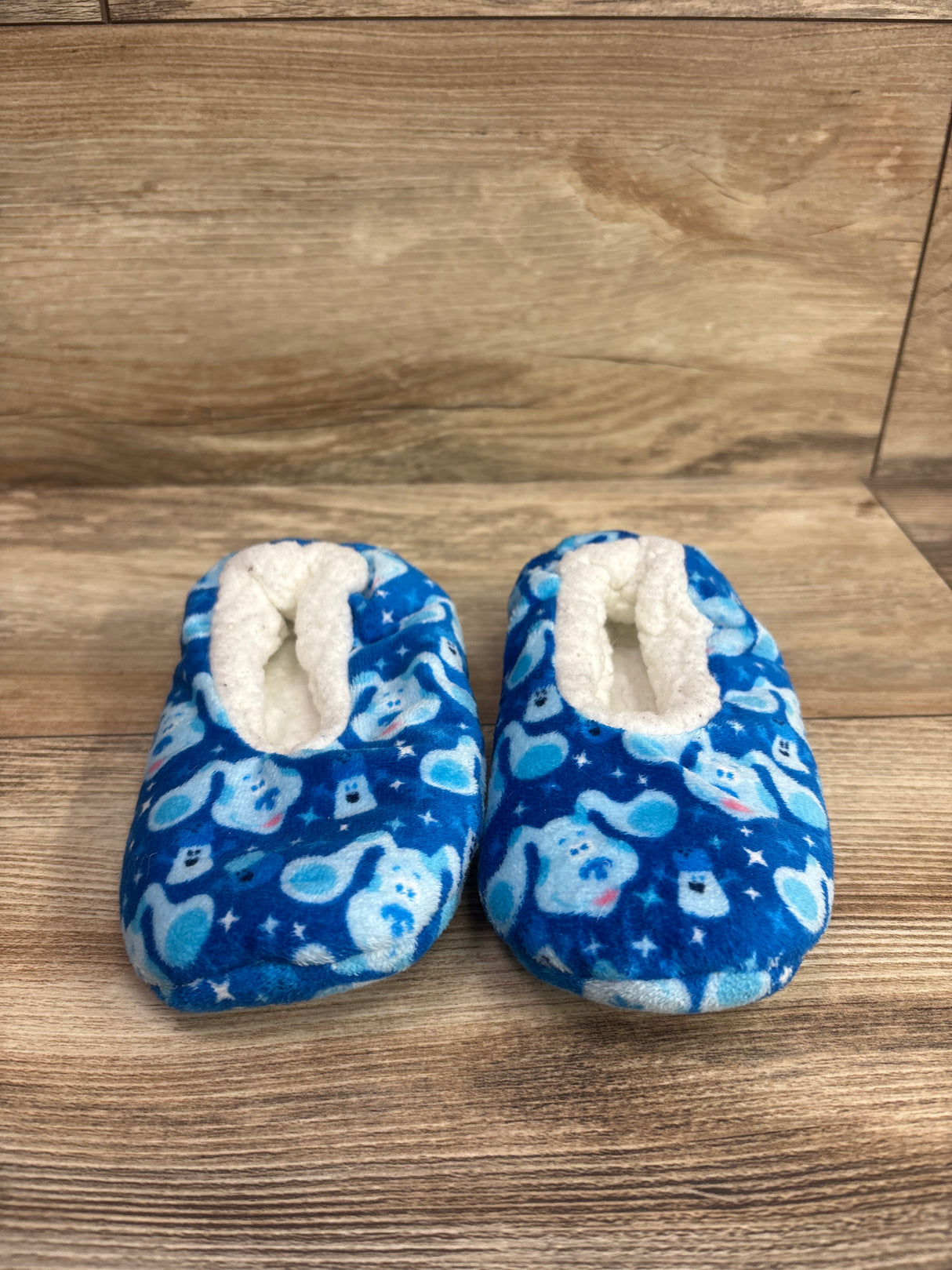 Blues Clues Fuzzy Slippers with Grip Bottoms Blue sz 7/8c