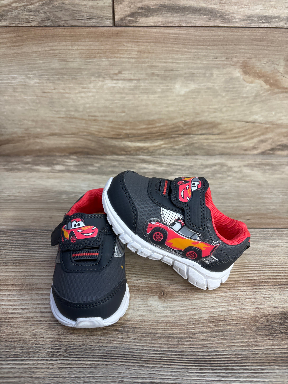 NEW Disney Baby Cars Lightning McQueen Sneakers Grey sz 3c