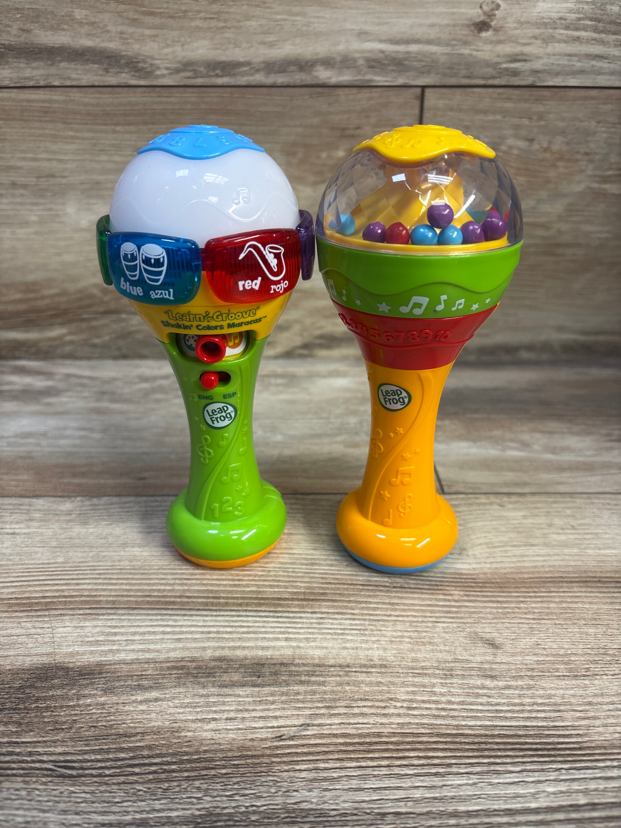 LeapFrog Learn & Groove Shakin' Colors Maracas