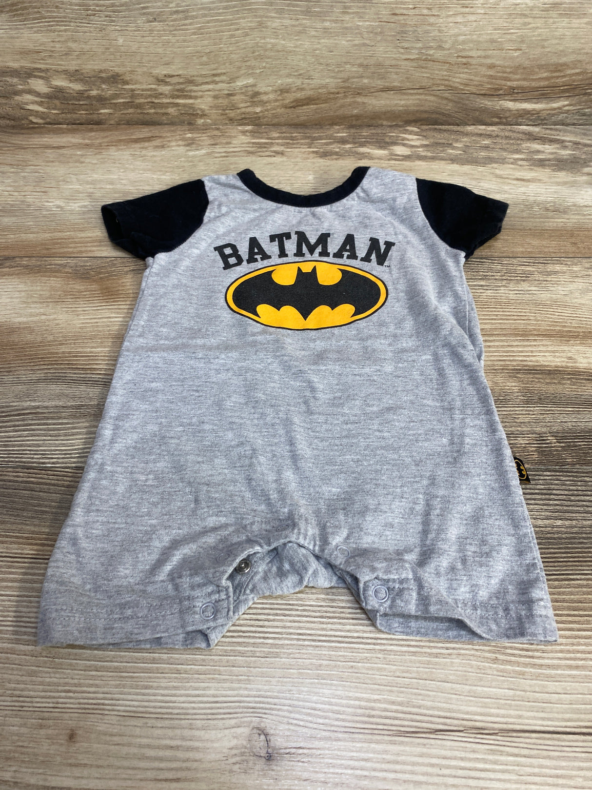 Batman Shortie Romper Grey sz 3-6m