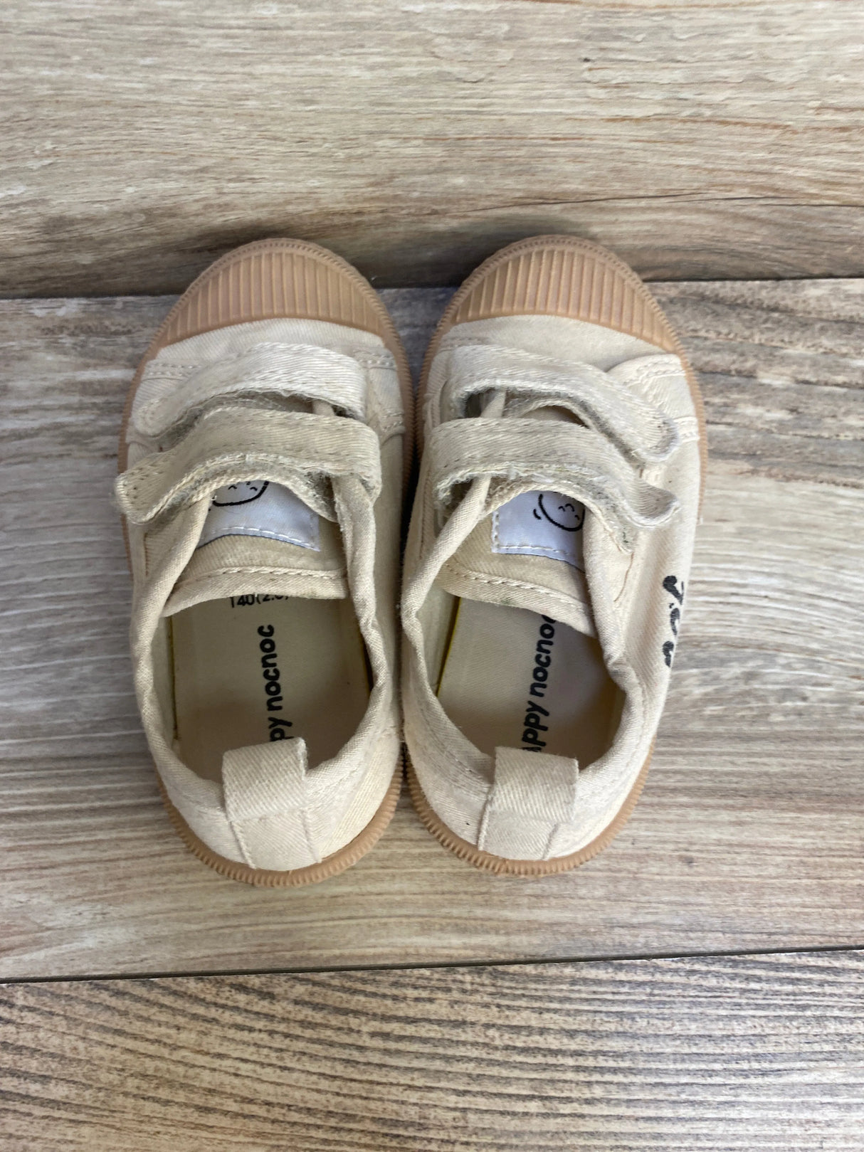 Happy NocNoc Canvas Khaki Sneakers sz 7.5c
