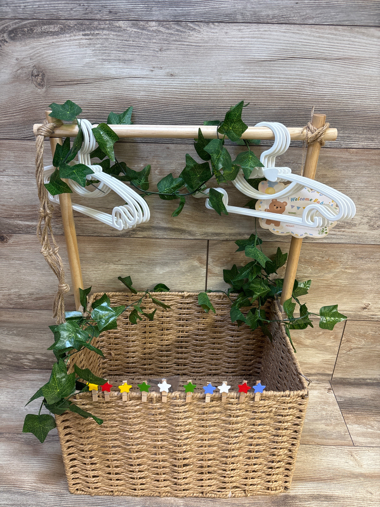 NWOT Juexica Baby Shower Crate Closet Wicker Welcome Box