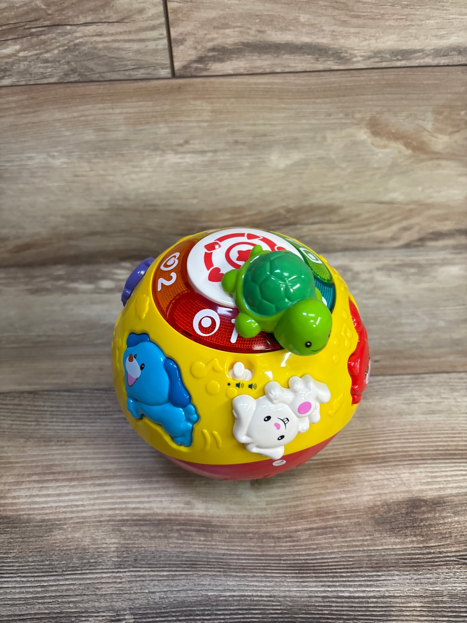 VTech Wiggle and Crawl Ball