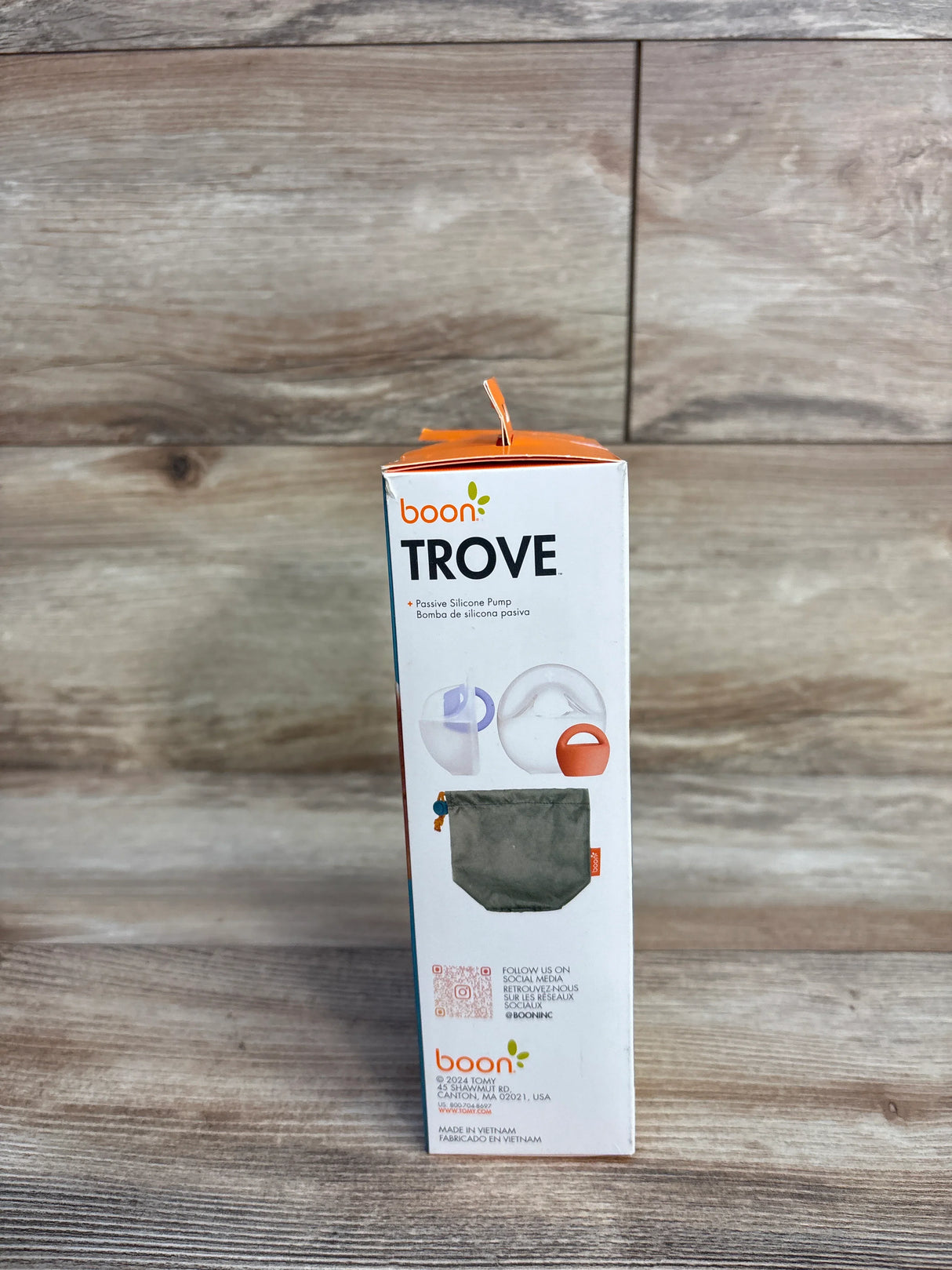 NEW Boon Trove Silicone Breast Pump