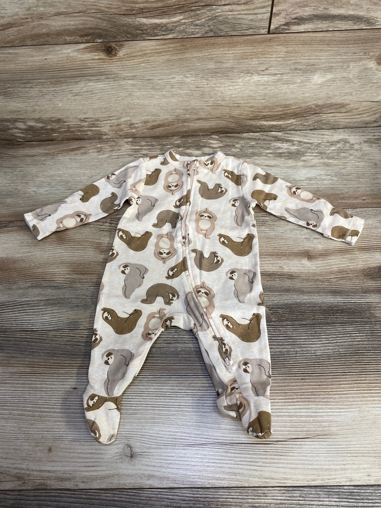 Old Navy Sloth Print Sleeper Oatmeal sz 0-3m