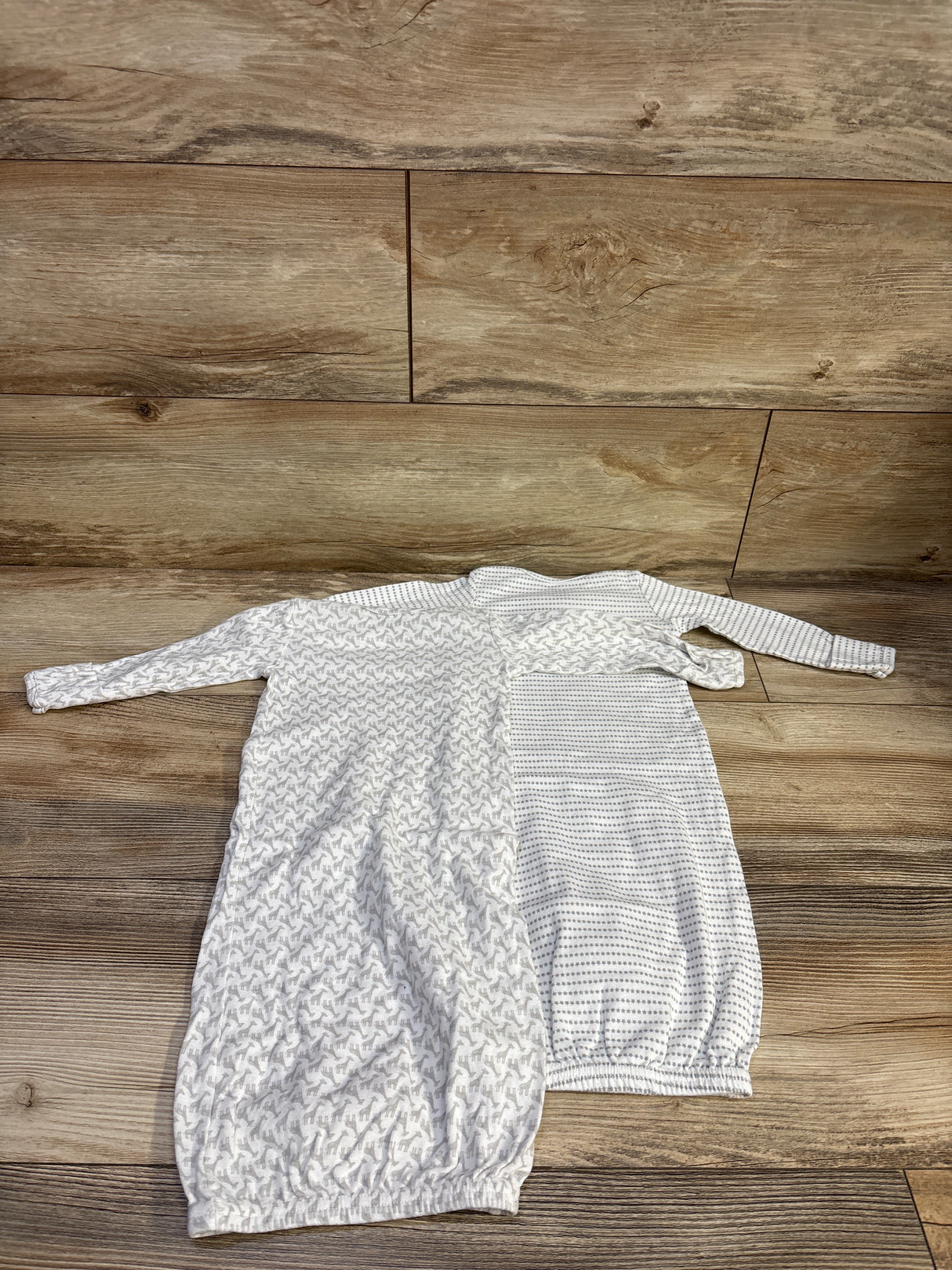 Simple Joys 2pk Sleep Gowns White sz 0-3m
