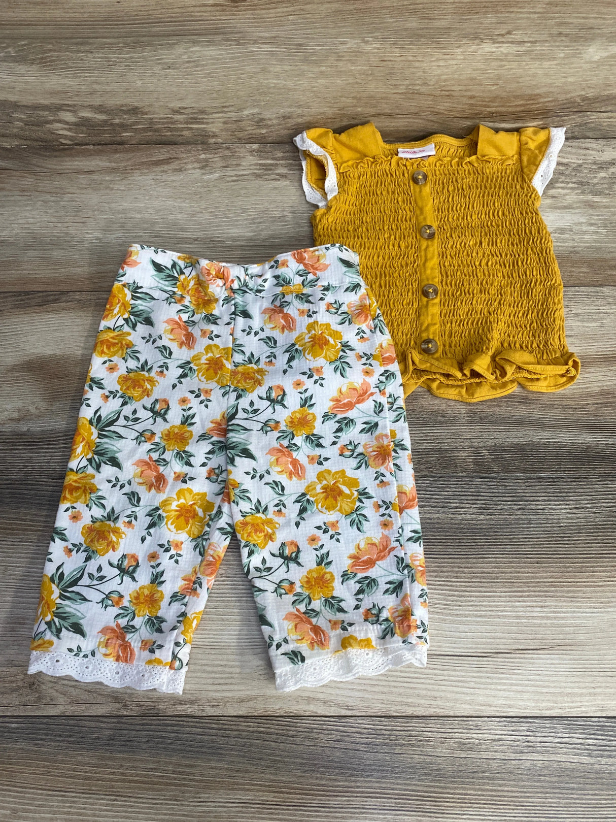 Little Lass 2pc Smocked Top & Pants Yellow sz 24m